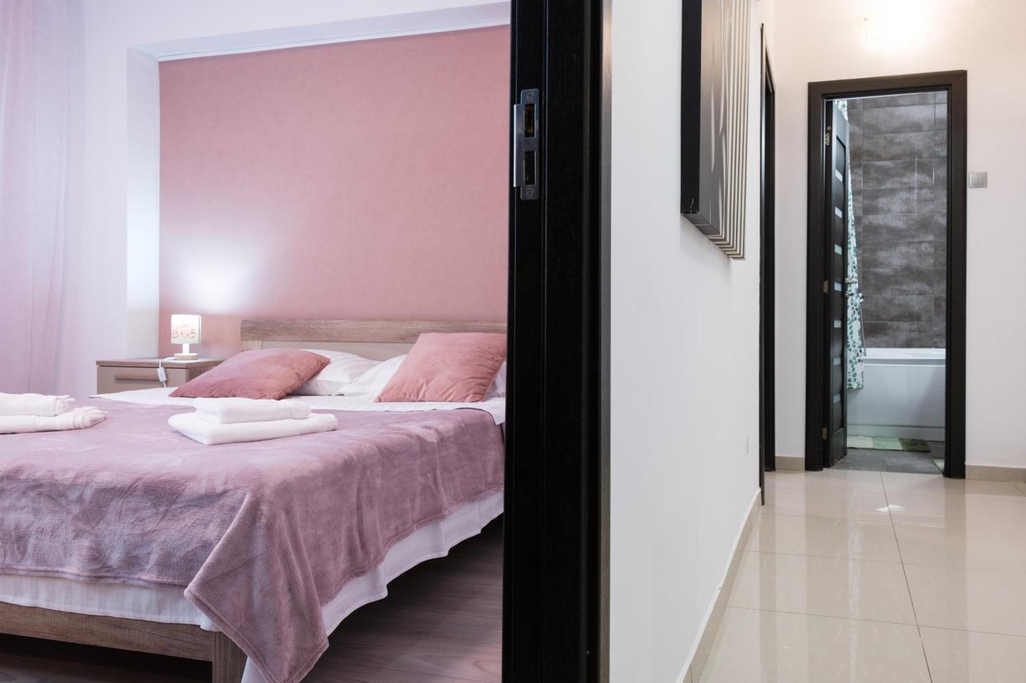Appartement Konstanzer Stefan Cel Mare 15 à Iasi Extérieur photo