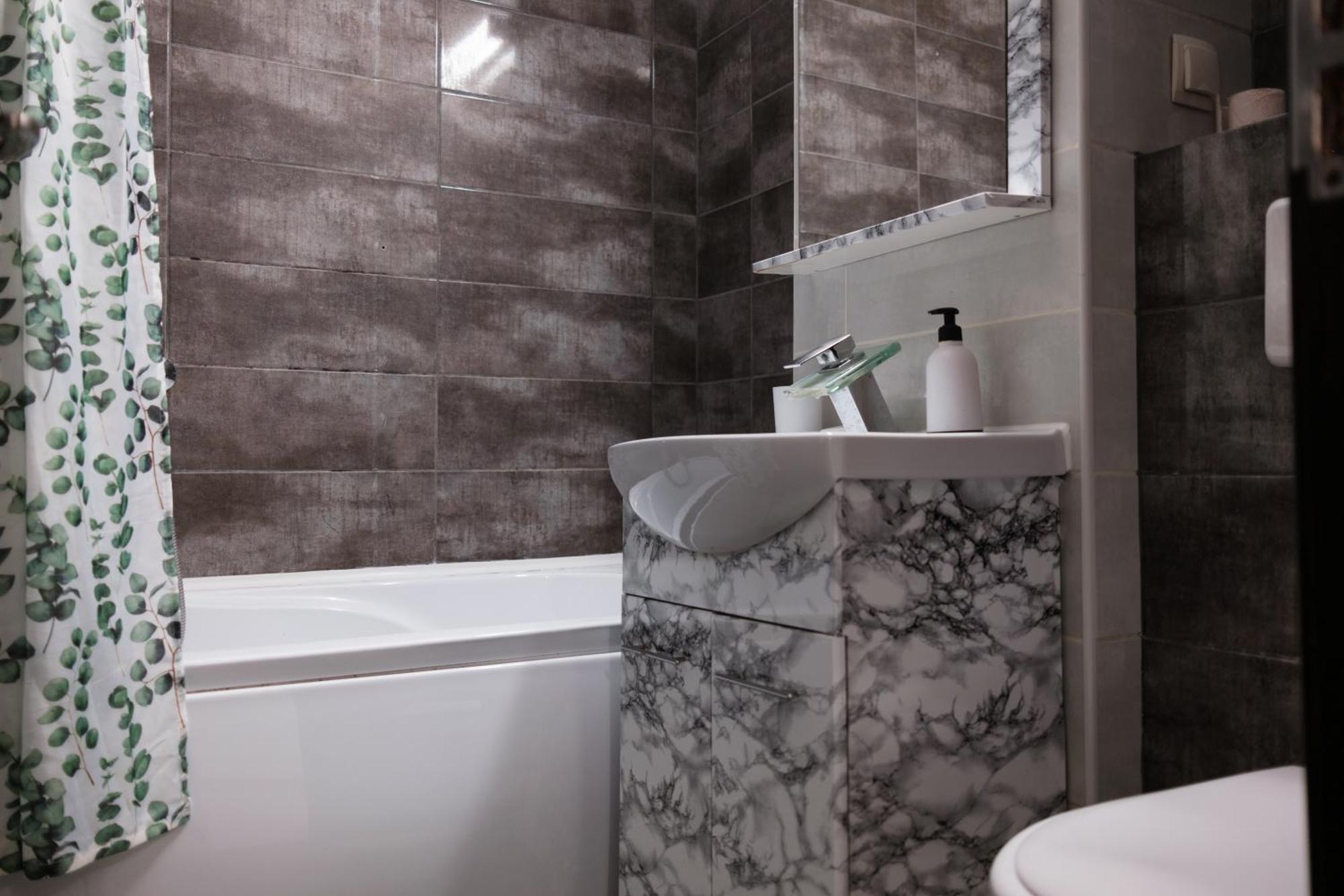 Appartement Konstanzer Stefan Cel Mare 15 à Iasi Extérieur photo
