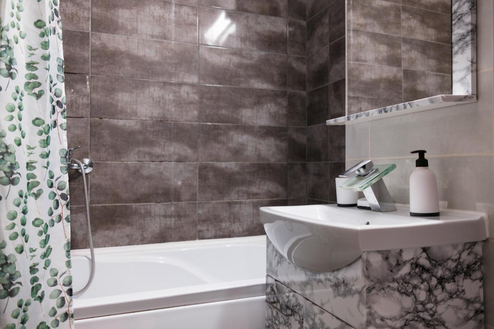Appartement Konstanzer Stefan Cel Mare 15 à Iasi Extérieur photo