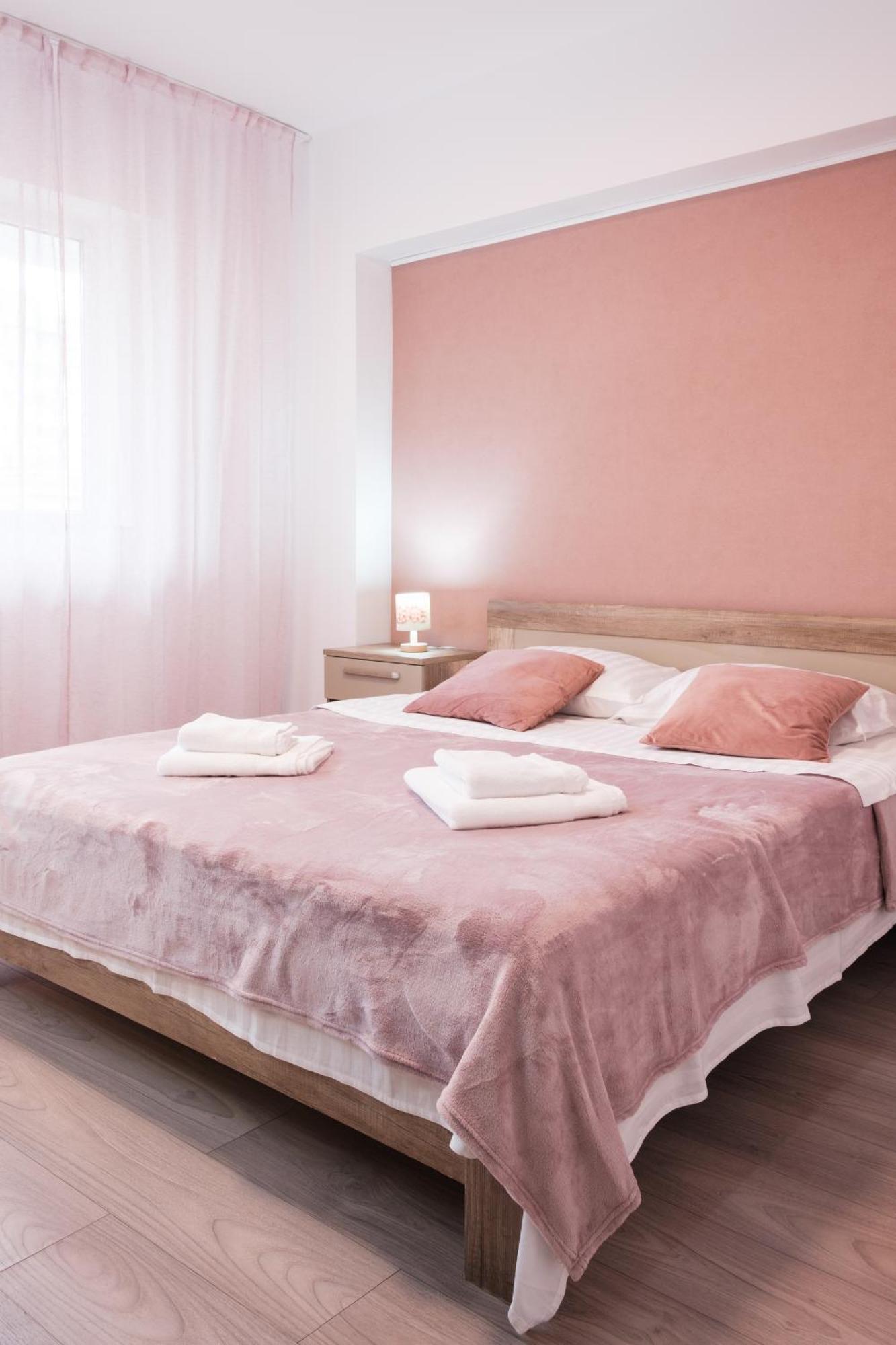 Appartement Konstanzer Stefan Cel Mare 15 à Iasi Extérieur photo