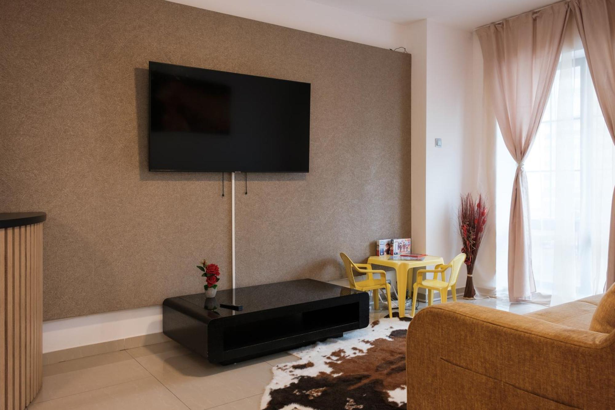 Appartement Konstanzer Stefan Cel Mare 15 à Iasi Extérieur photo
